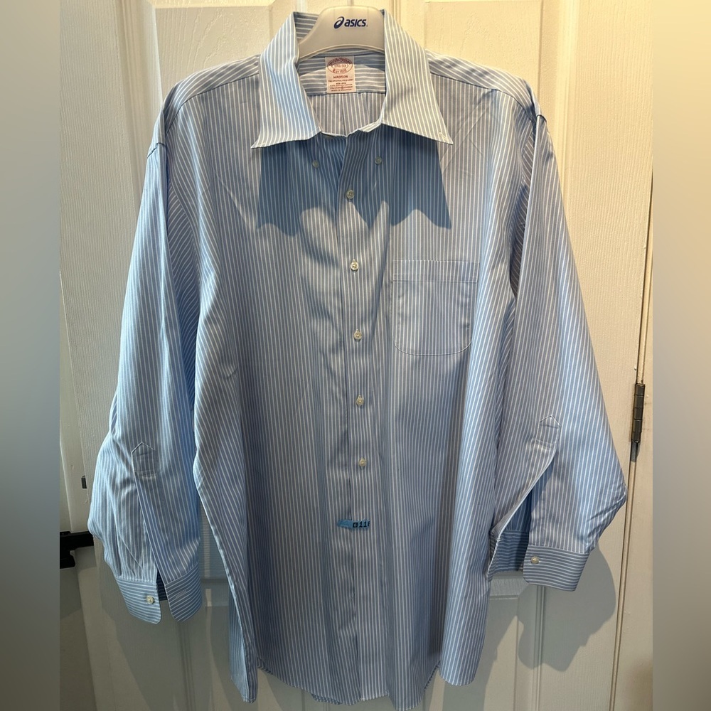 Brooks Brothers Shirt Adult 17.5 33 Non Iron Madison Blue Striped Button Down